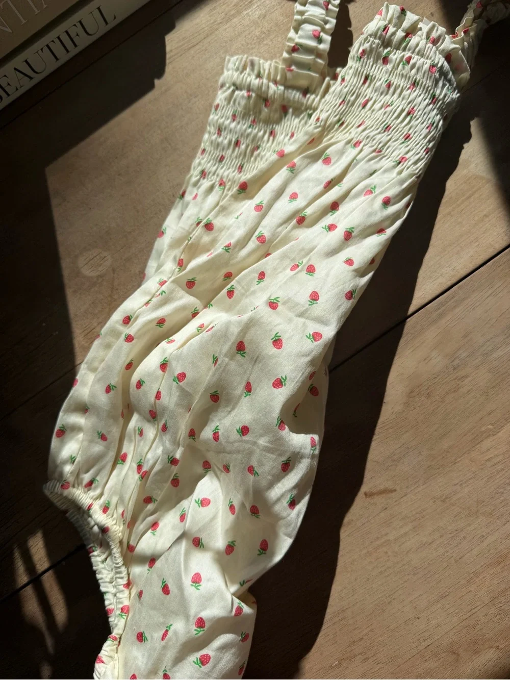 NWT 24M Sofia Grainge Cream Strawberry-Print Baby Romper with Smocking